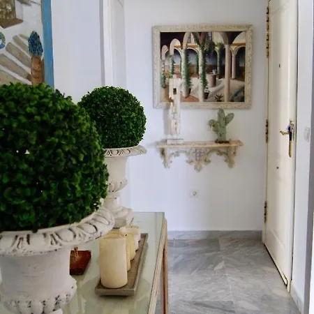 Exquisito Apartamento Cerca De Puerto. Banús Apartamento *